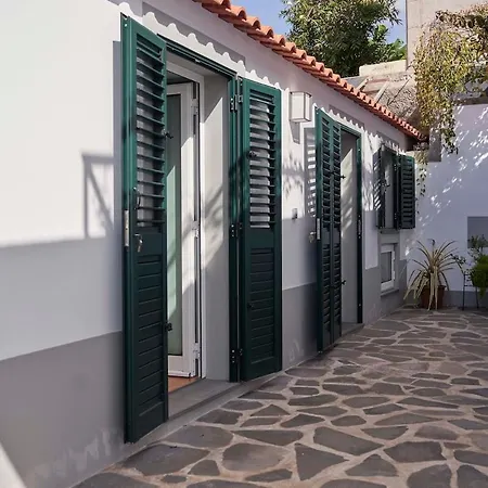Apartment Picturesque House With Pool And Panoramic View Funchal (Madeira)